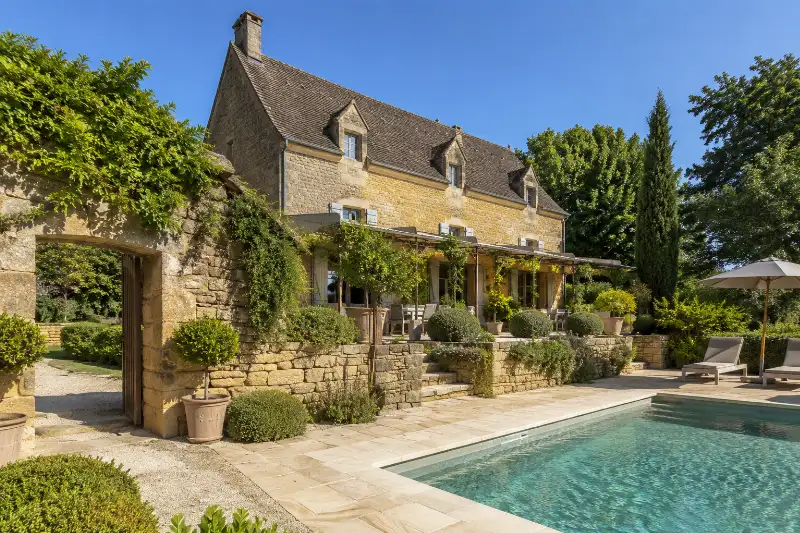 Points techniques à vérifier avant achat immobilier à Sarlat